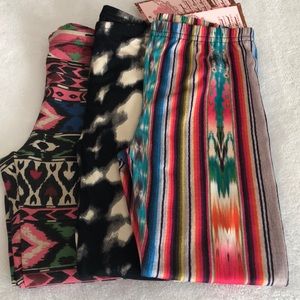 🆕Girls 3-pack leggings! Assorted soft printed knit! soft & comfy! New! Medium
